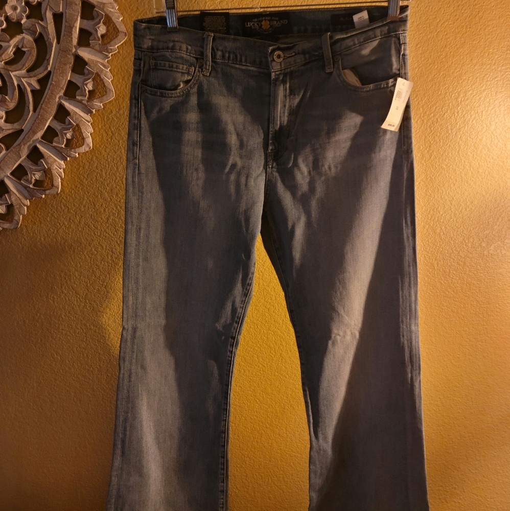 New With Tags Flate Jeans